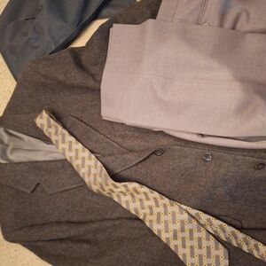 Men's Gray and Brown Sportcoat Set